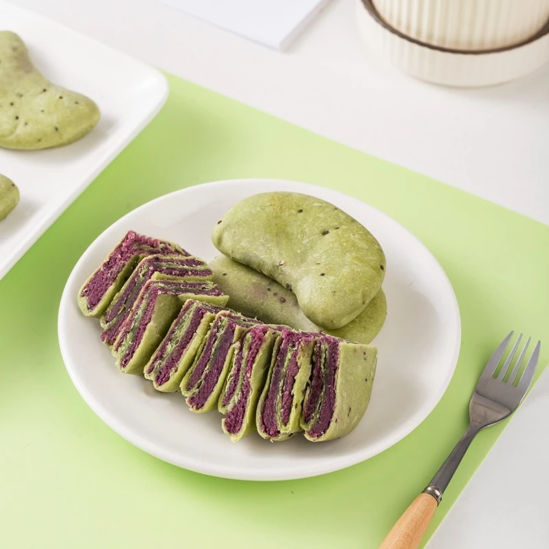 Matcha Chia Seed Pastry